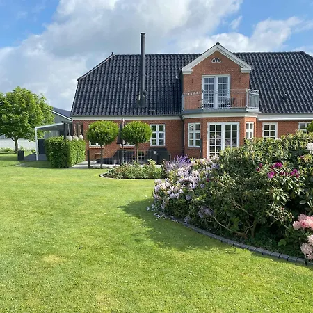 Luxury In Nature With Wellness Farmház Haderslev